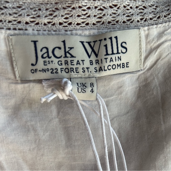 Reason for selling: Gift that wasn’t my size - Picture 6 of 7